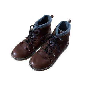 Old Navy boys casual dress lace-up boots, brown, size 4